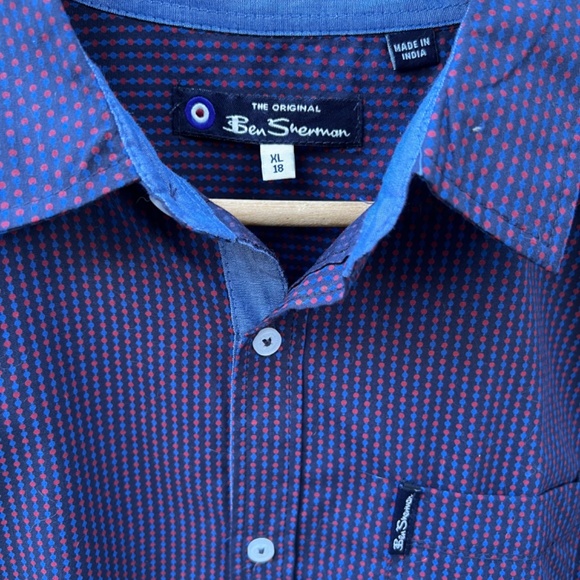 Ben Sherman Mod Pattern Button-Down. - Picture 3 of 6